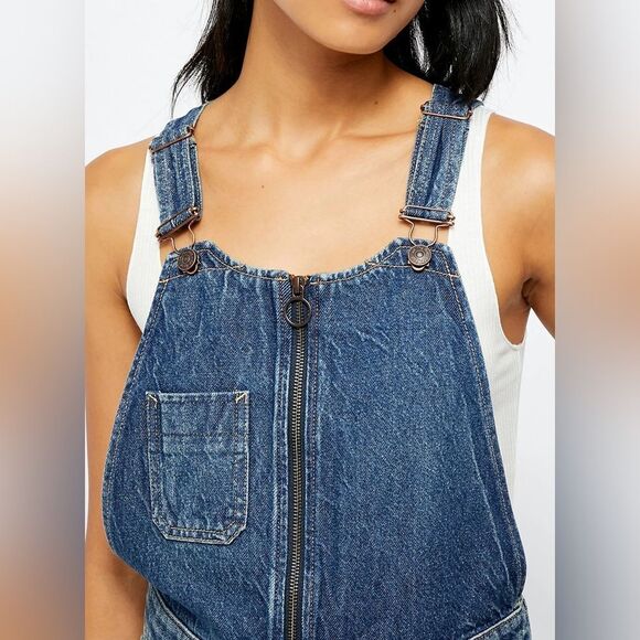 NWOT Free People Sunkissed Short Overalls size 27 adjustable straps with zipper - Picture 3 of 13